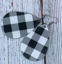 Load image into Gallery viewer, Plaid Leather Earrings
